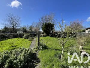 Village house in Orval (50660)