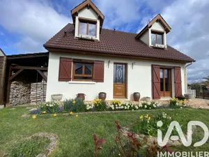 Maison traditionnelle à Nogent-le-Roi (28210)