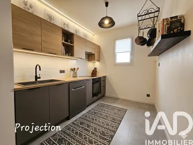 Apartment in Nantes (44300)