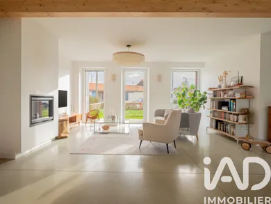 Maison d'architecte à Saint-Léger-les-Vignes (44710)