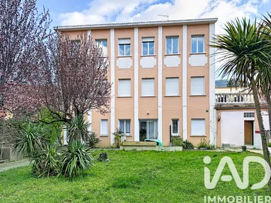 Appartement à Millau (12100)