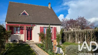 Detached house in Montereau-Fault-Yonne (77130)