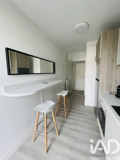Appartement à Saint-Julien-les-Villas (10800)