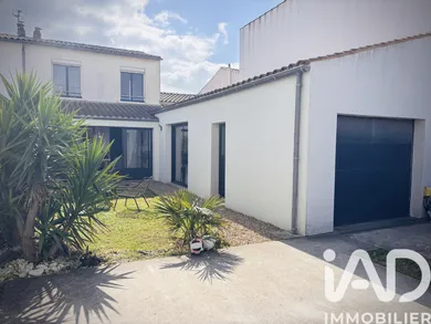 Maison à La Rochelle (17000)