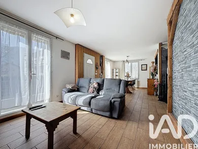 Maison de ville à Cluses (74300)