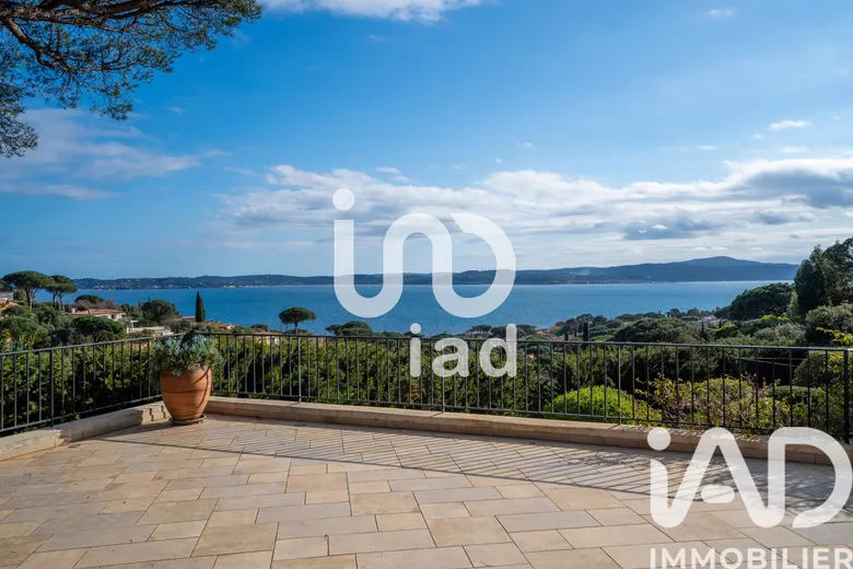 Maison 7 pièces 242 m² · à Sainte-Maxime · 242 m² · 4 450 000 €