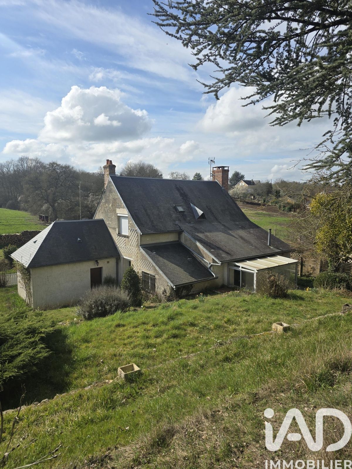 maison à La Chartre-sur-le-Loir