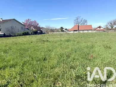 Terrain à bâtir à Billère (64140)