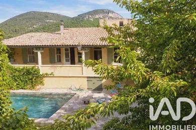 Maison à Curnier (26110)