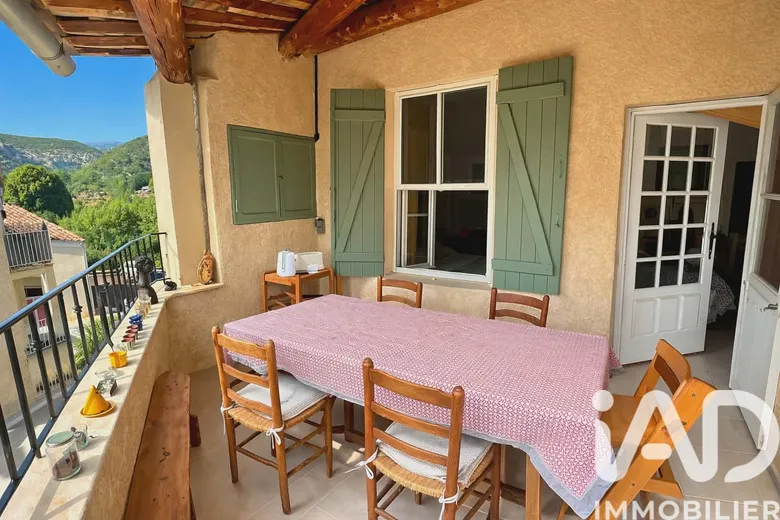 Maison 6 pièces 128 m² · à Curnier · 128 m² · 350 000 €