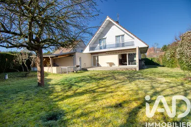 Maison traditionnelle à Aubergenville (78410)