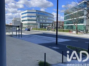 Appartement à Bordeaux (33300)