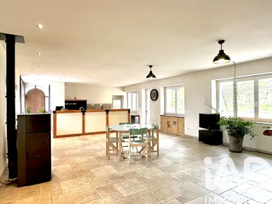 Townhouse in Joyeuse (07260)