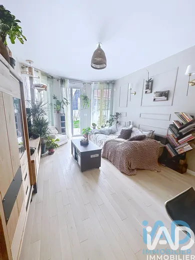 Apartment in Maisons-Alfort (94700)