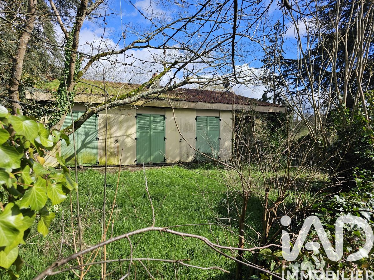 maison à La Ferrière