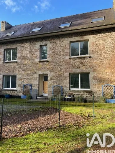 Maison de campagne à Bulat-Pestivien (22160)