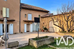 Mas à Robion (84440)