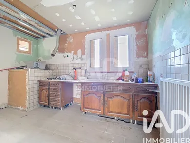 House in Charmoy (89400)
