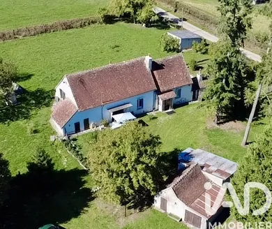 Maison de campagne à Lurcy-Lévis (03320)