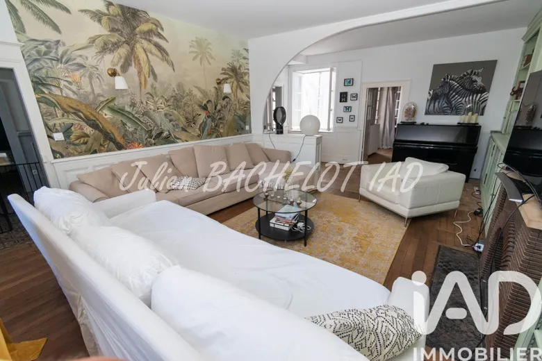 Maison 9 pièces 308 m² · à Herbault · 308 m² · 320 000 €