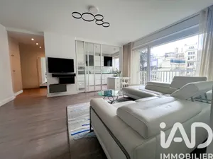 Appartement à Paris (75015)