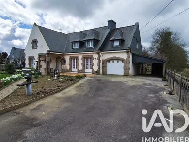Traditional house in Évellys (56500)