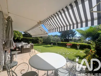 Apartment in Cannes (06150)