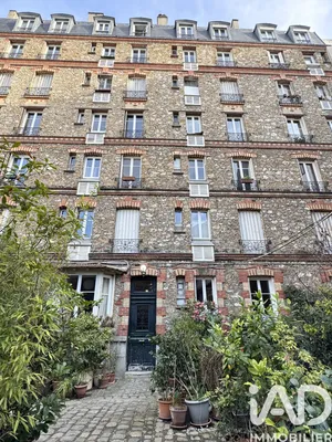 Apartment in Paris (75014)