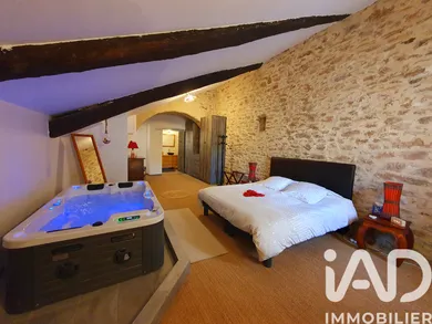 Village house in Faugères (34600)