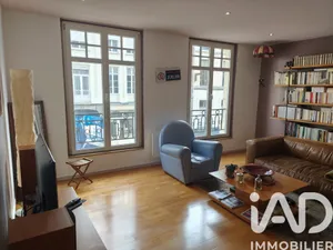 Apartment in Lille (59800)