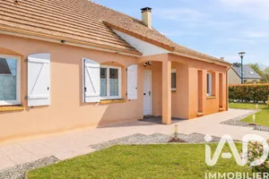 Maison à Trangé (72650)