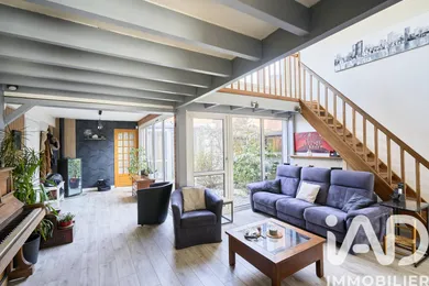 Maison à Villeneuve-d'Ascq (59650)