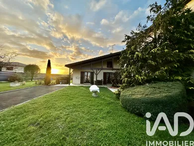 Maison à Guillac (33420)