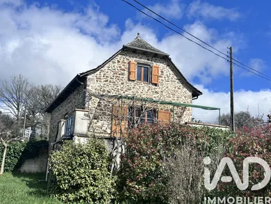 Maison à Puycapel (15340)