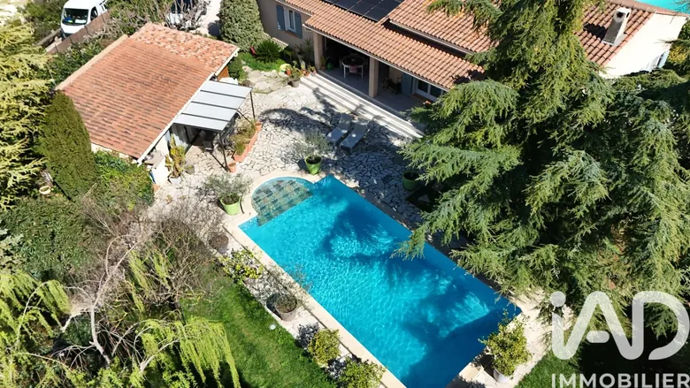 Maison 5 pièces 210 m² · à Auriol · 210 m² · 899 000 €