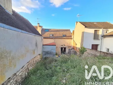 Grange à Courgis (89800)