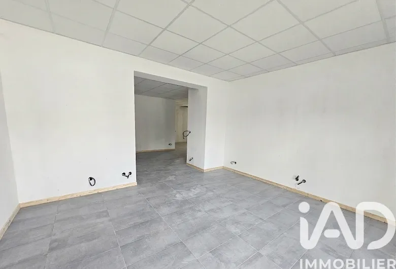 Immeuble 100 m² · à Joigny · 100 m² · 56 500 €