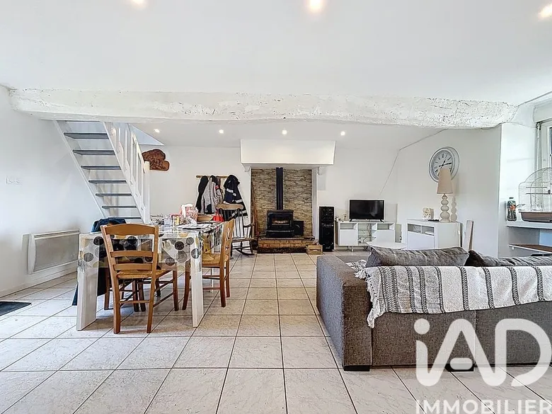 Maison 4 pièces 79 m² · à Val-Couesnon · 79 m² · 103 000 €