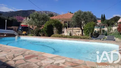 Maison à Toulon (83200)