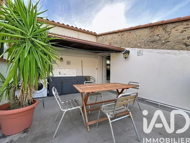 Village house in Villelongue-dels-Monts (66740)