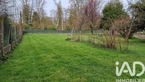 Terrain à bâtir à Bazincourt-sur-Epte (27140)