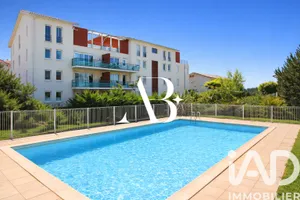 Apartment in Saint-Macaire (33490)