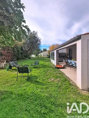 Maison à Yves (17340)