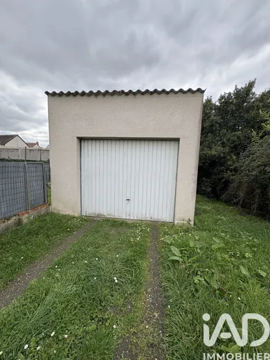Garage à Vierzon (18100)