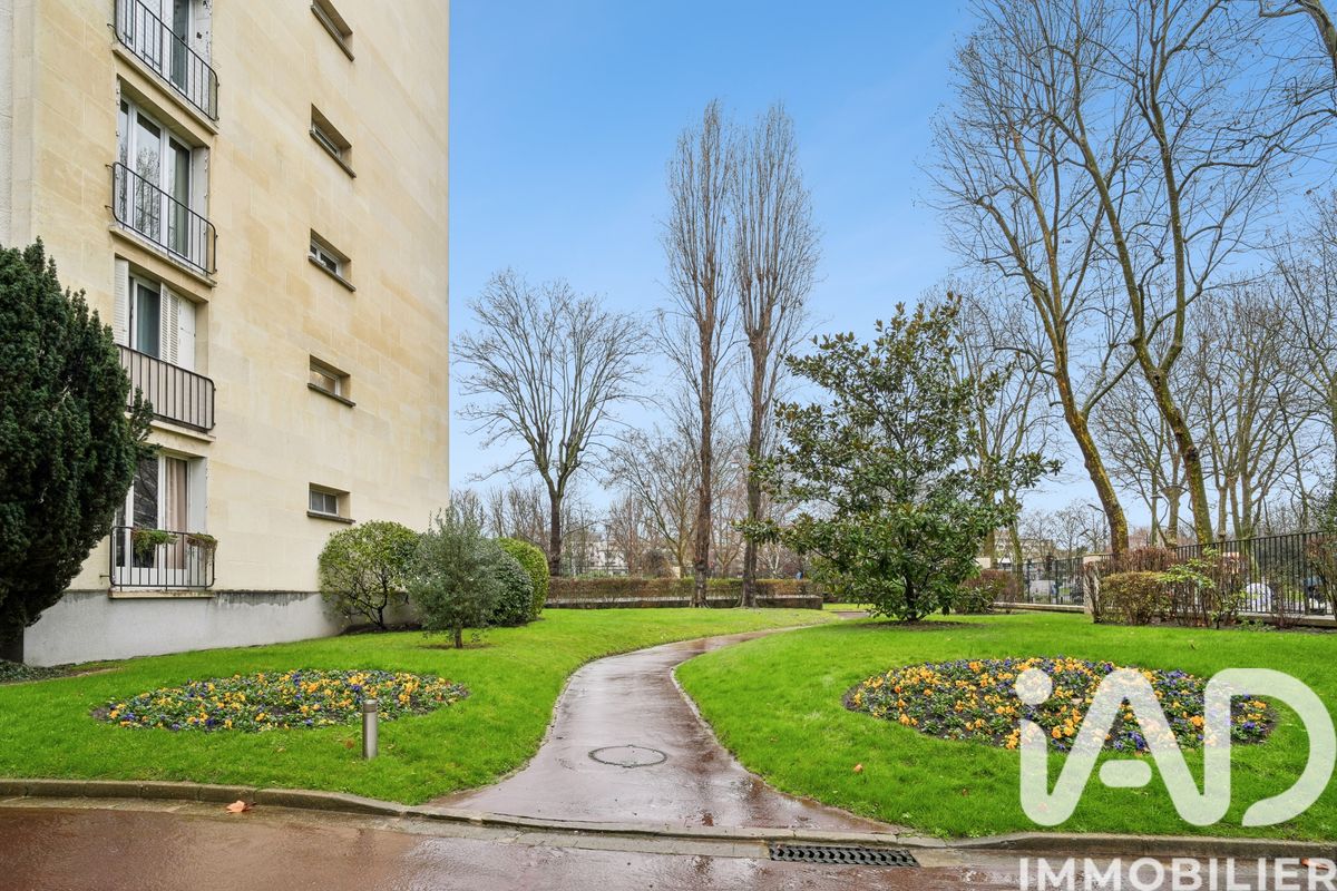 Vente appartement à Neuilly-sur-Seine (92200) : appartement 3 pièces 82 m² - 1970530