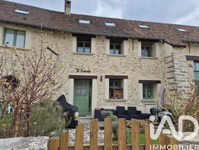 Maison de village à Bonnelles (78830)