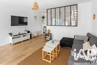 House in Indre (44610)