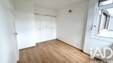 Apartment in Guyancourt (78280)