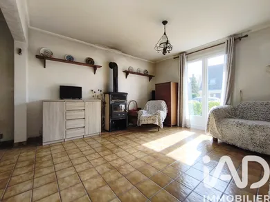 House in Hirson (02500)