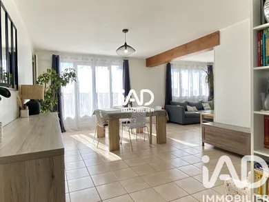 Appartement à Livry-Gargan (93190)